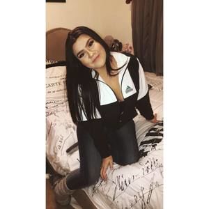 Meet your Posher, Jasmine